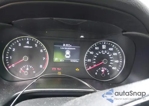 2021 Kia Forte Lxs из США, поврежденный, VIN 3KPF24AD6ME370640